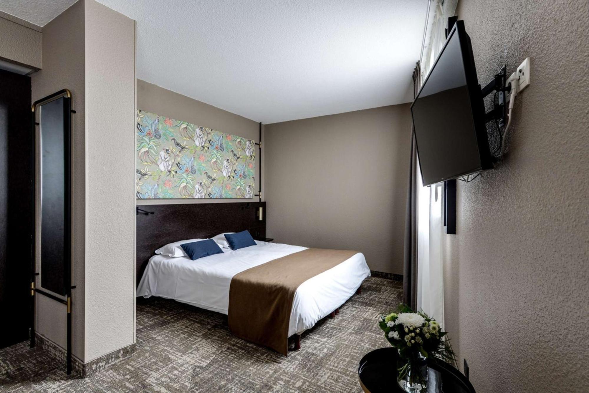 Brit Hotel Du Stade Rennes Ouest Bagian luar foto