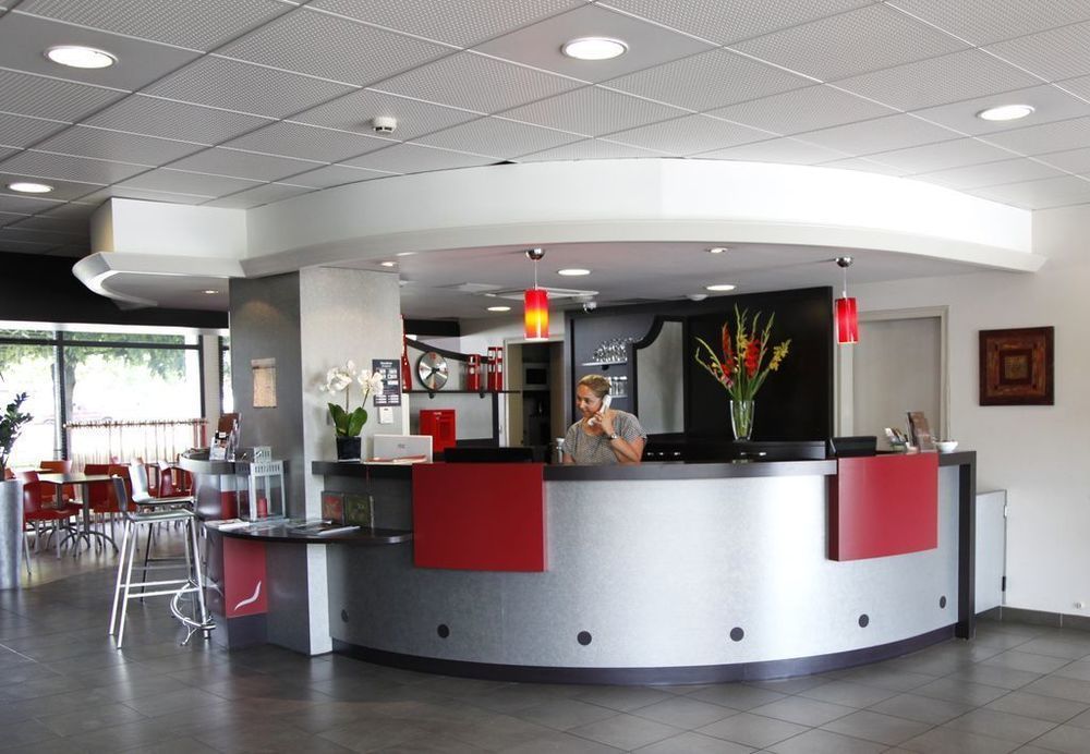 Brit Hotel Du Stade Rennes Ouest Bagian luar foto